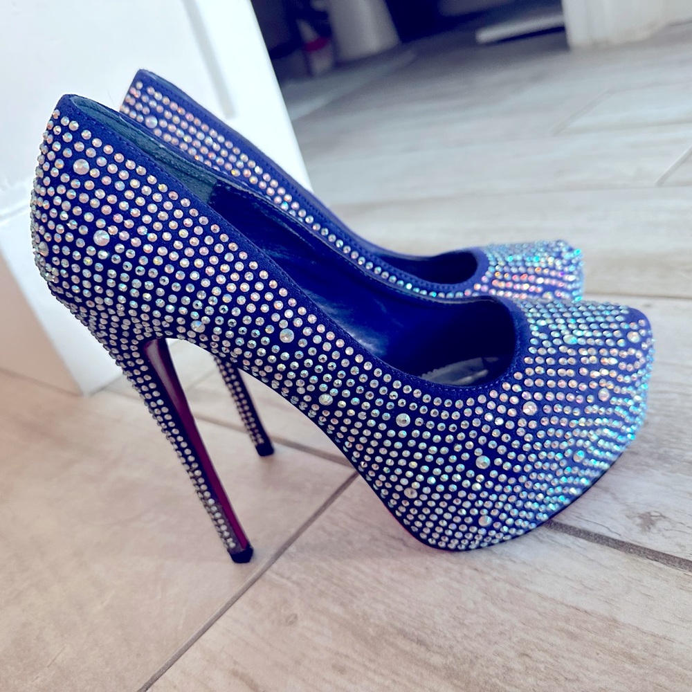 Blue rhinestone pumps size 7